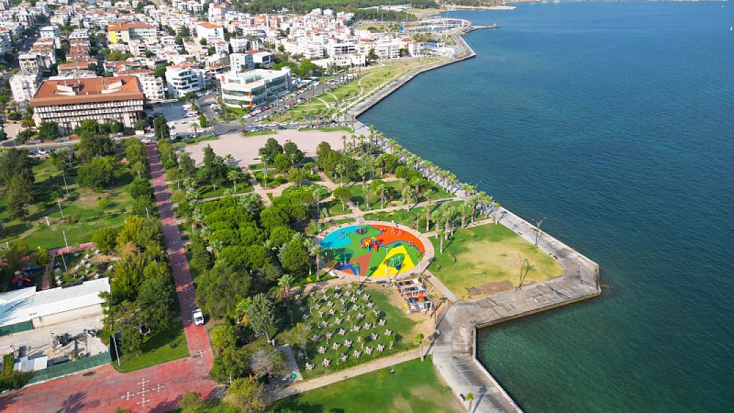Aliaga Beledeiye Halisaha Tesisleri